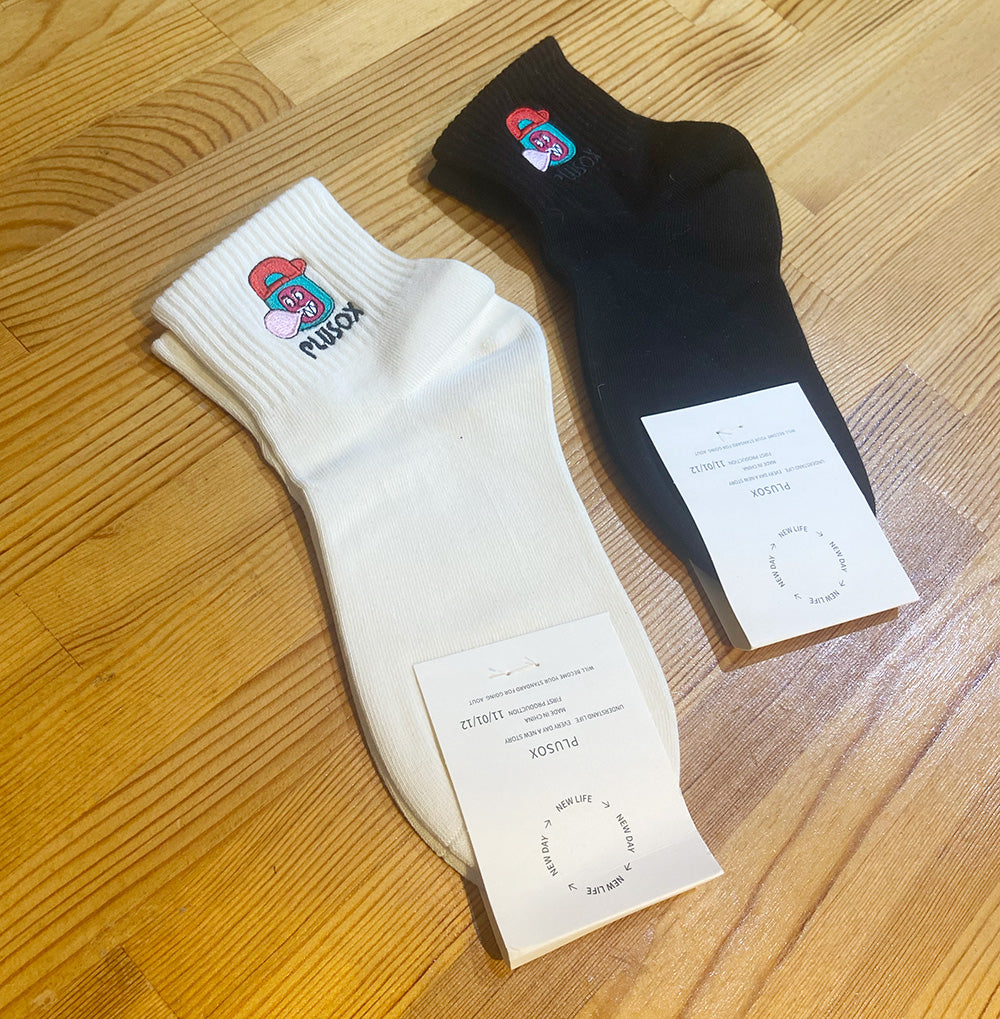 【MTT値】ふっつーの面白刺繍ソックス「ゴリラっぽい」2枚組（薄手）